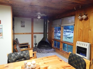 Housekeeping Cabins For Fishing And Hunting Trips, Ear Falls, Ontario 